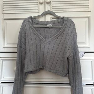 Gray Ribbed Knit Cropped Sweater